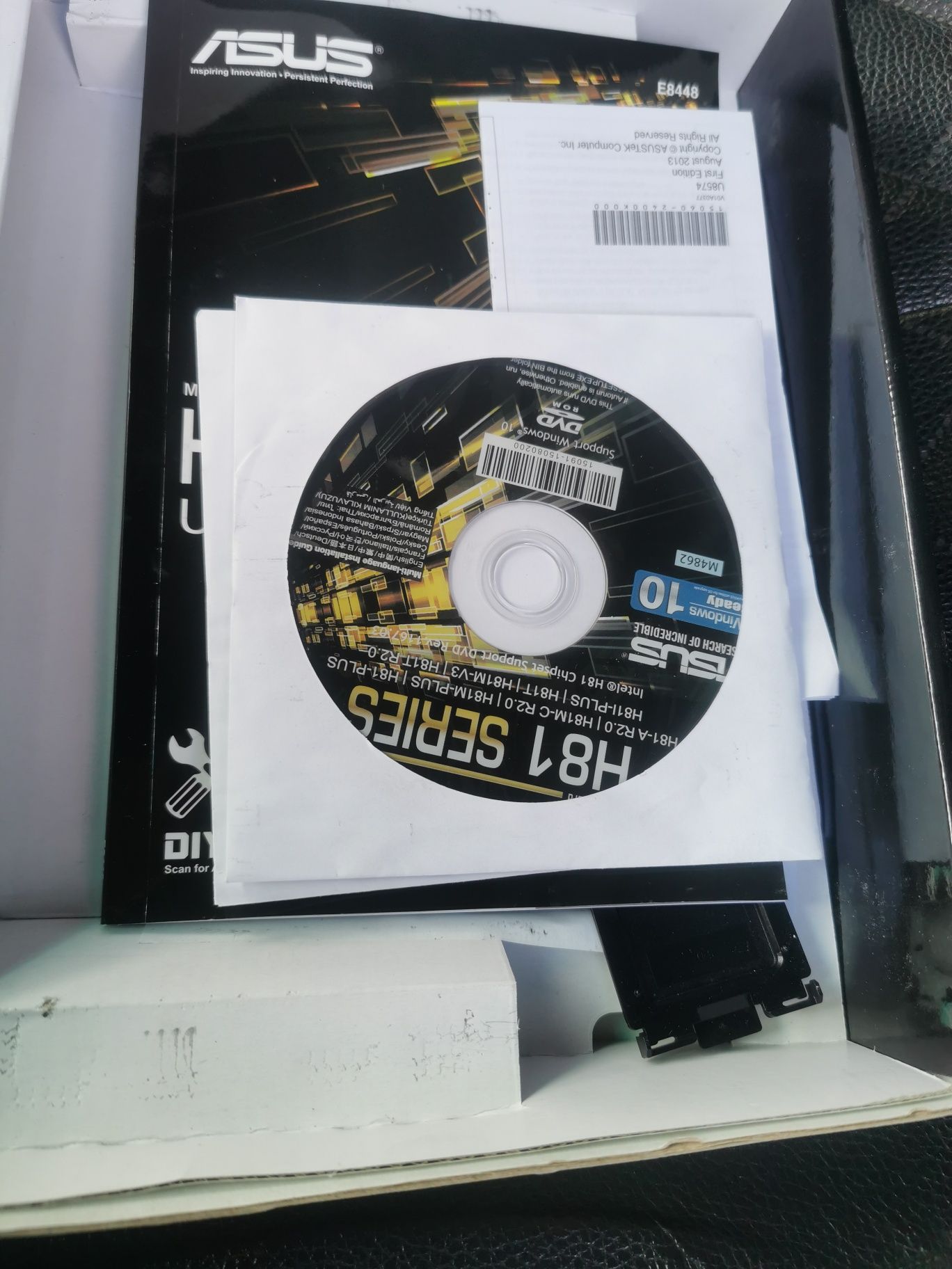 Sprzedam płytę główną Asus H81m plus. Polecam
