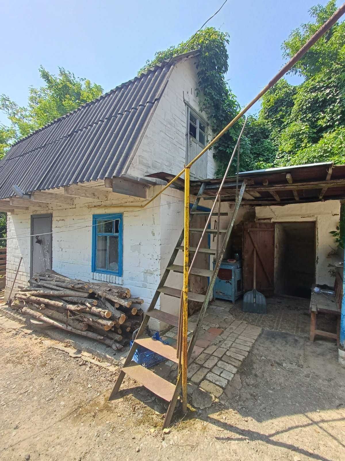 Продаж будинку в м. Обухів, район автошколи