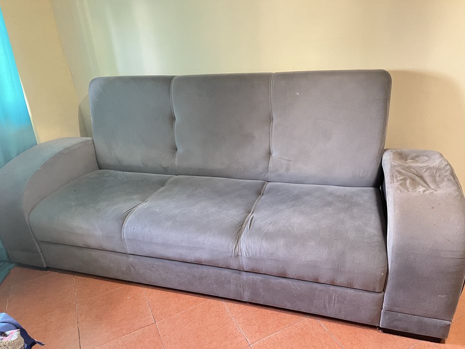 Sofa de 3 lugares por 100 euros