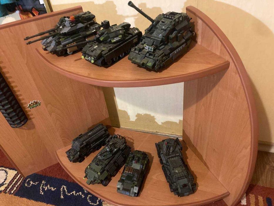 Лего танк. Саморобка