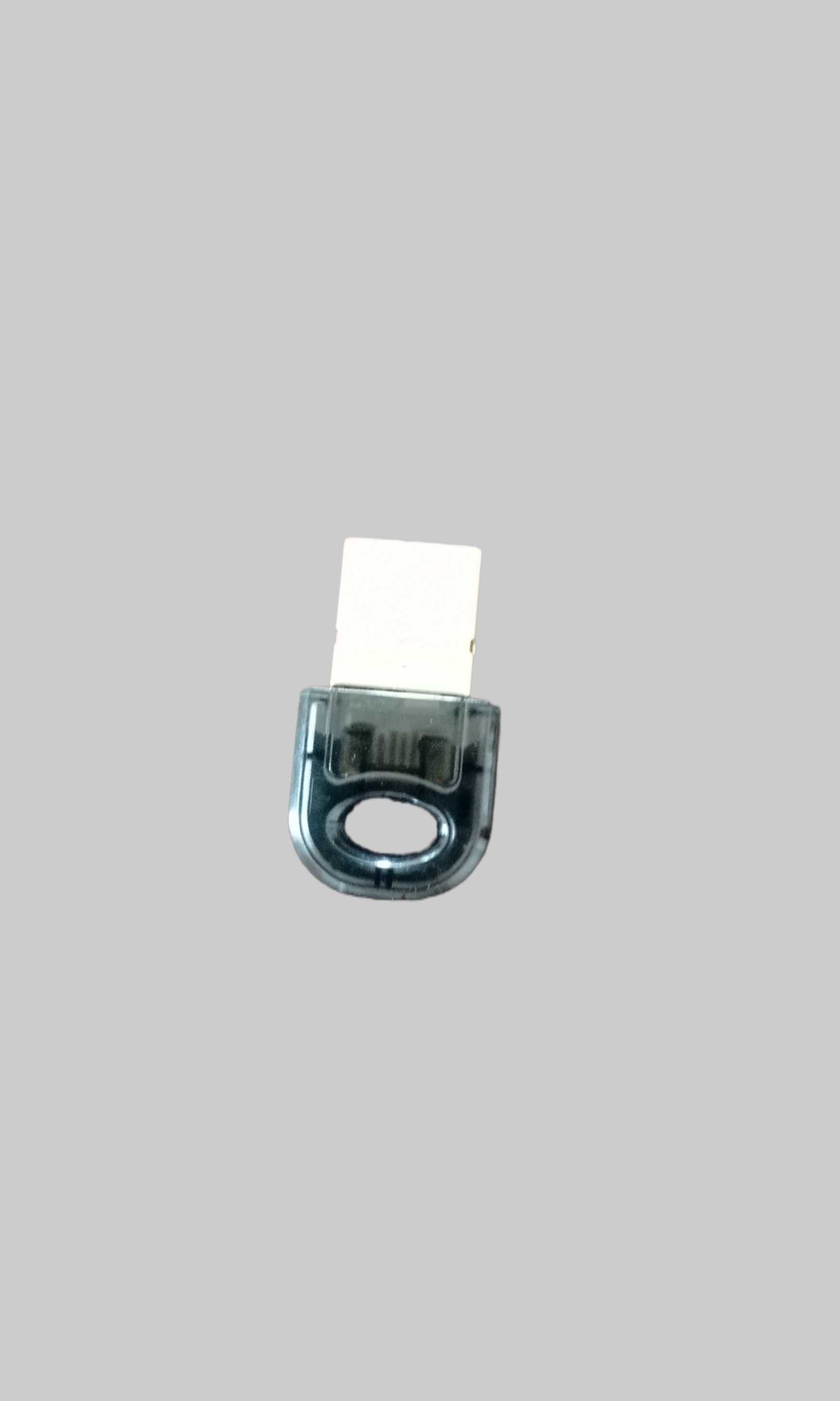 Vendo adaptador de Bluetooth