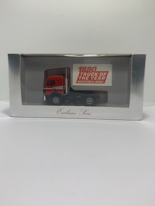Mercedes 1748 da Herpa escala 1/87