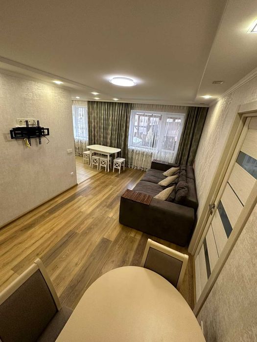 2х кімнатна квартира в центрі міста вул. Б. Хмельницького, Краматорськ