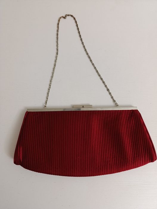 Красивый красивый клатч