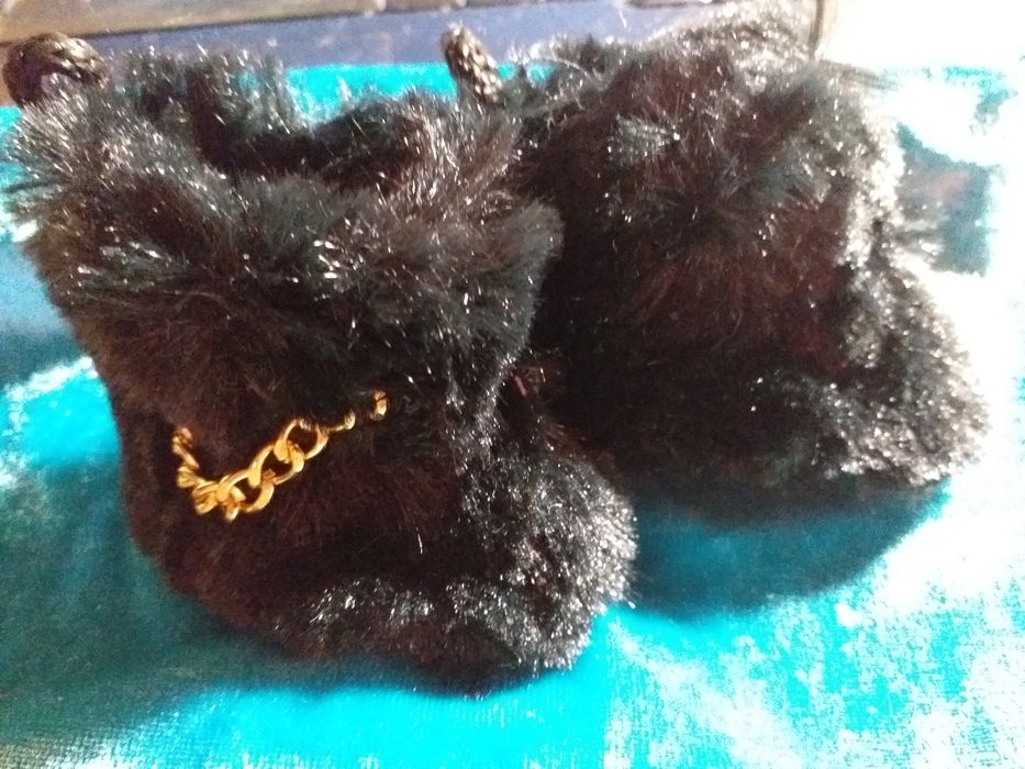 Обувь для кукол, Распродажа