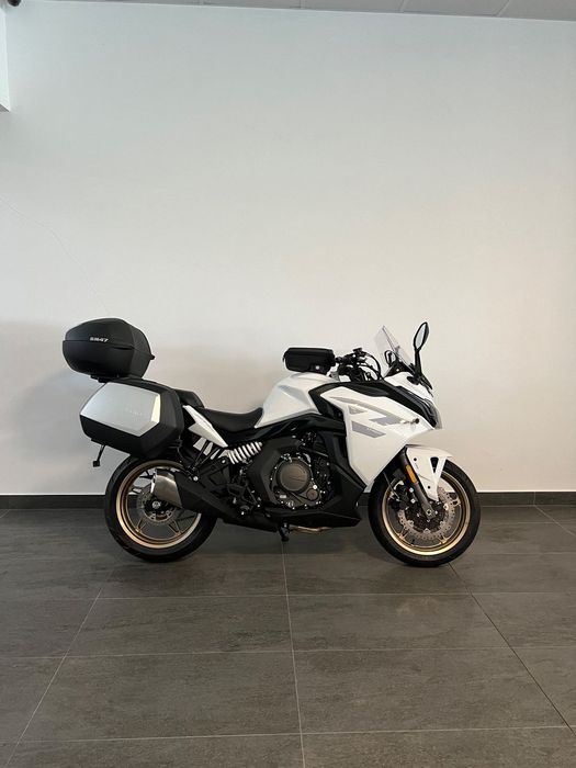 CF Moto 650GT