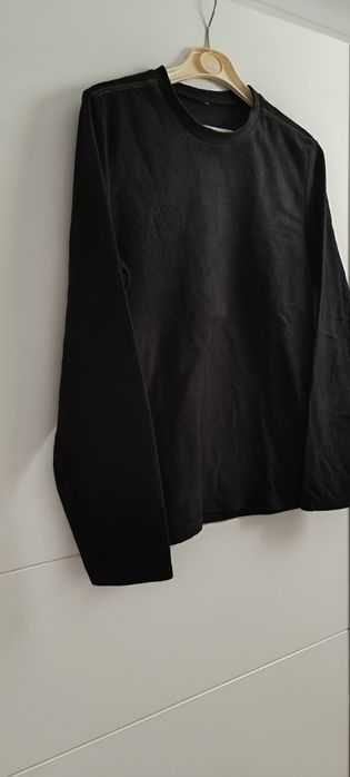 Camisola preta básica