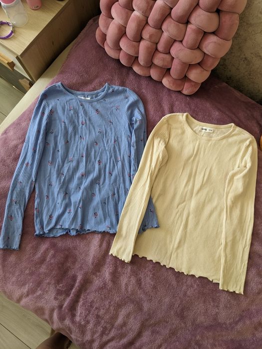Дві кофтинки на дівчинку