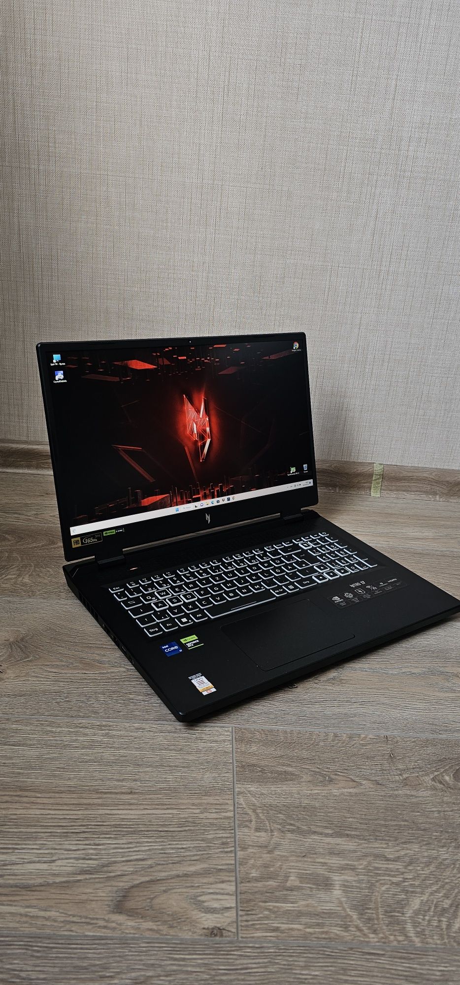 Acer Nitro 17" (Новый, RTX4050)