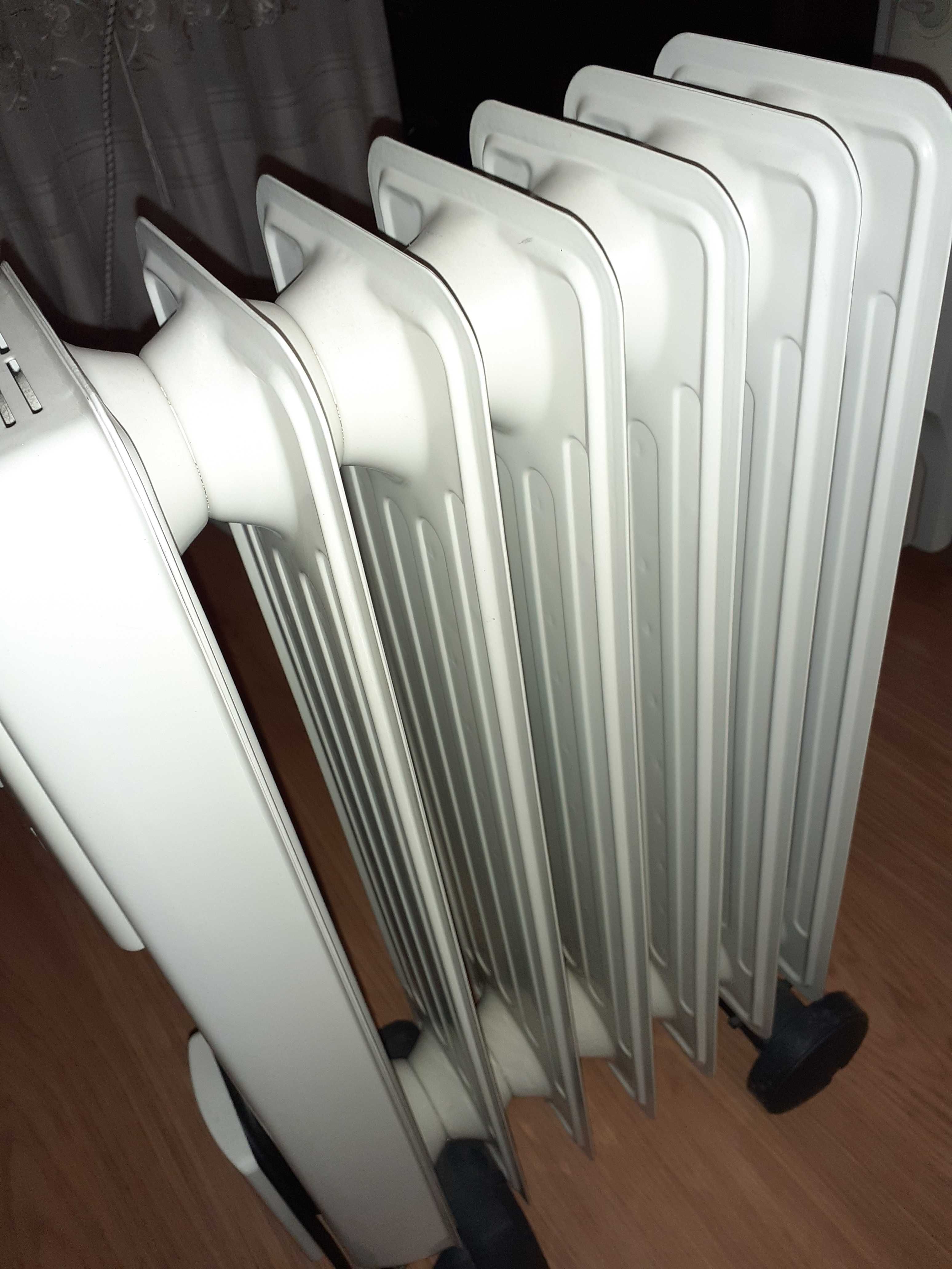 Vendo Aquecedor a Óleo Siemens - 30 EUR