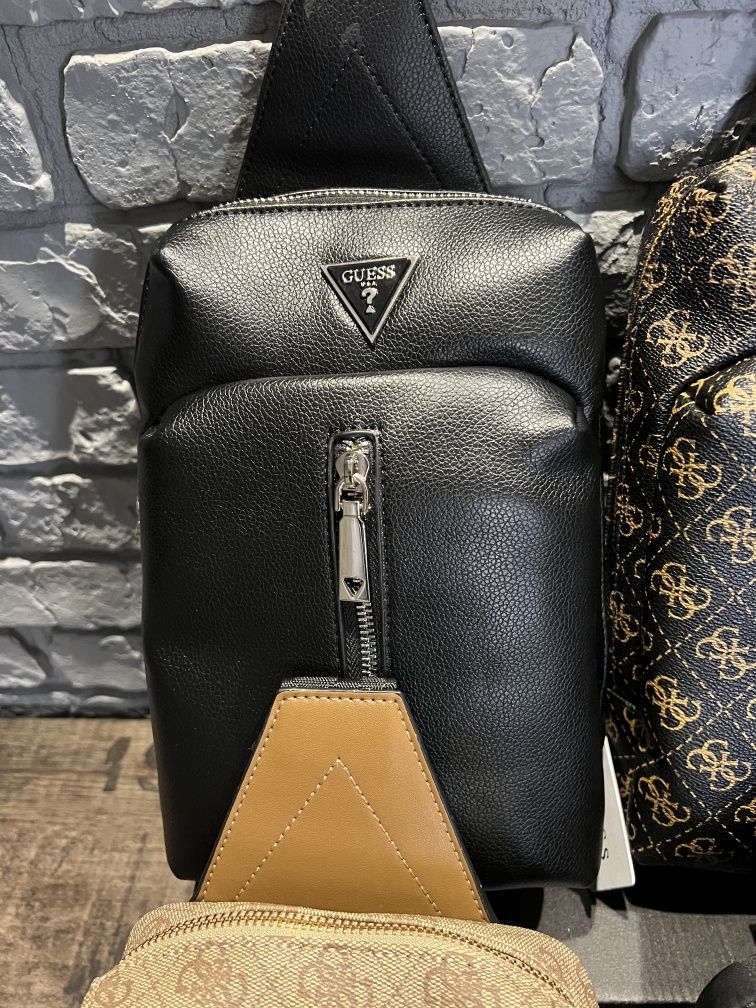 Чоловіча плоска слінг-сумка Guess гуес гес гуесс гесс сумочка барсетка