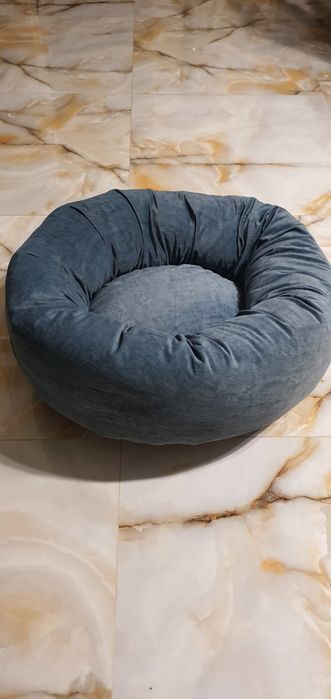 Legowisko, posłanie dla psa, lub dla kota.