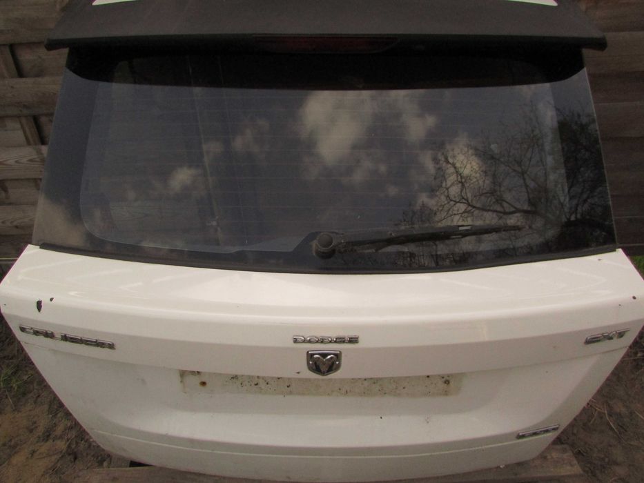dodge caliber klapa tyl biala szyba