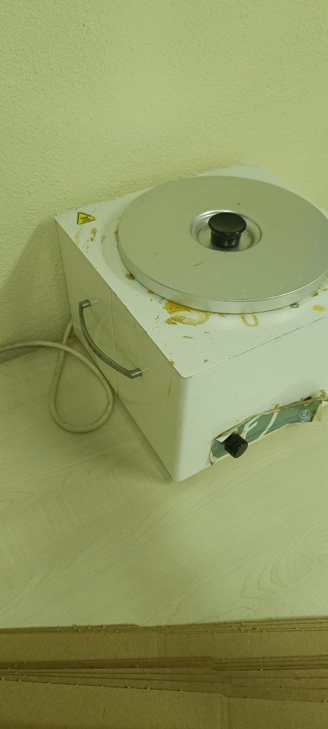 Vendo panela de cera