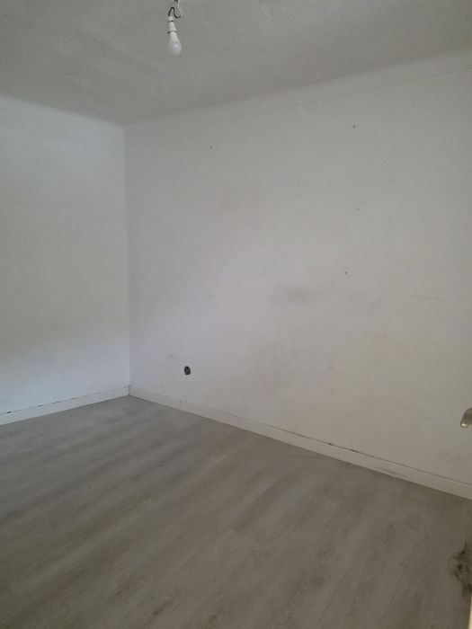 Garagem com 40 m² em São Pedro do Estoril