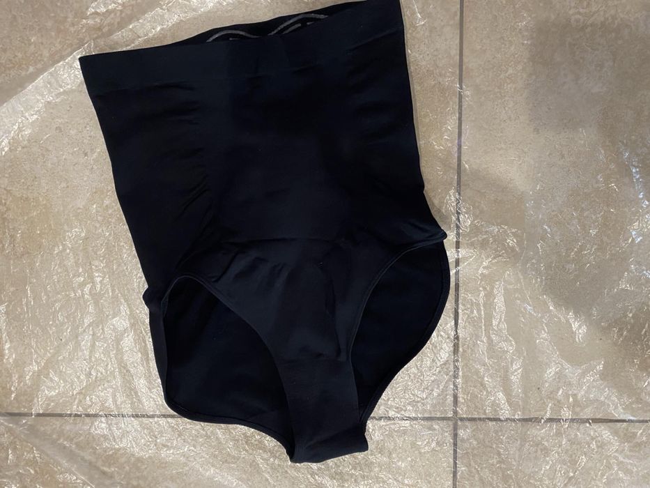 Високі труси з утяжкою корегуючі живіт plie