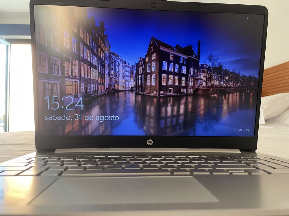 Portátil HP 12GB RAM 512GB
