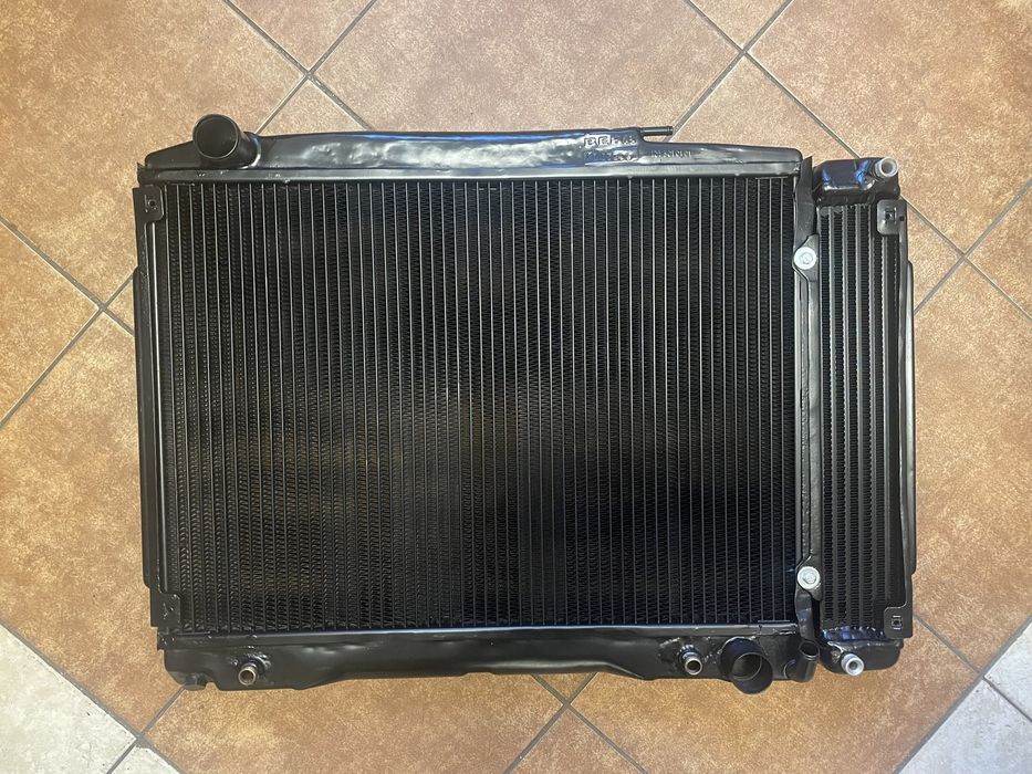 Chłodnica Mercedes SL R107