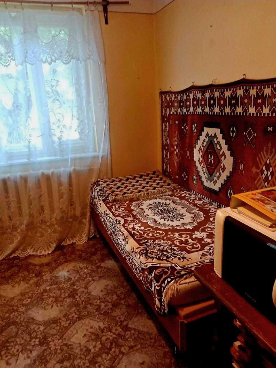 Продаж будинку в Яноші