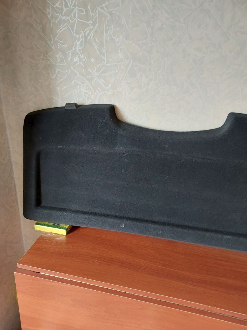 Крышка багажного отдела для Shkoda Fabia New