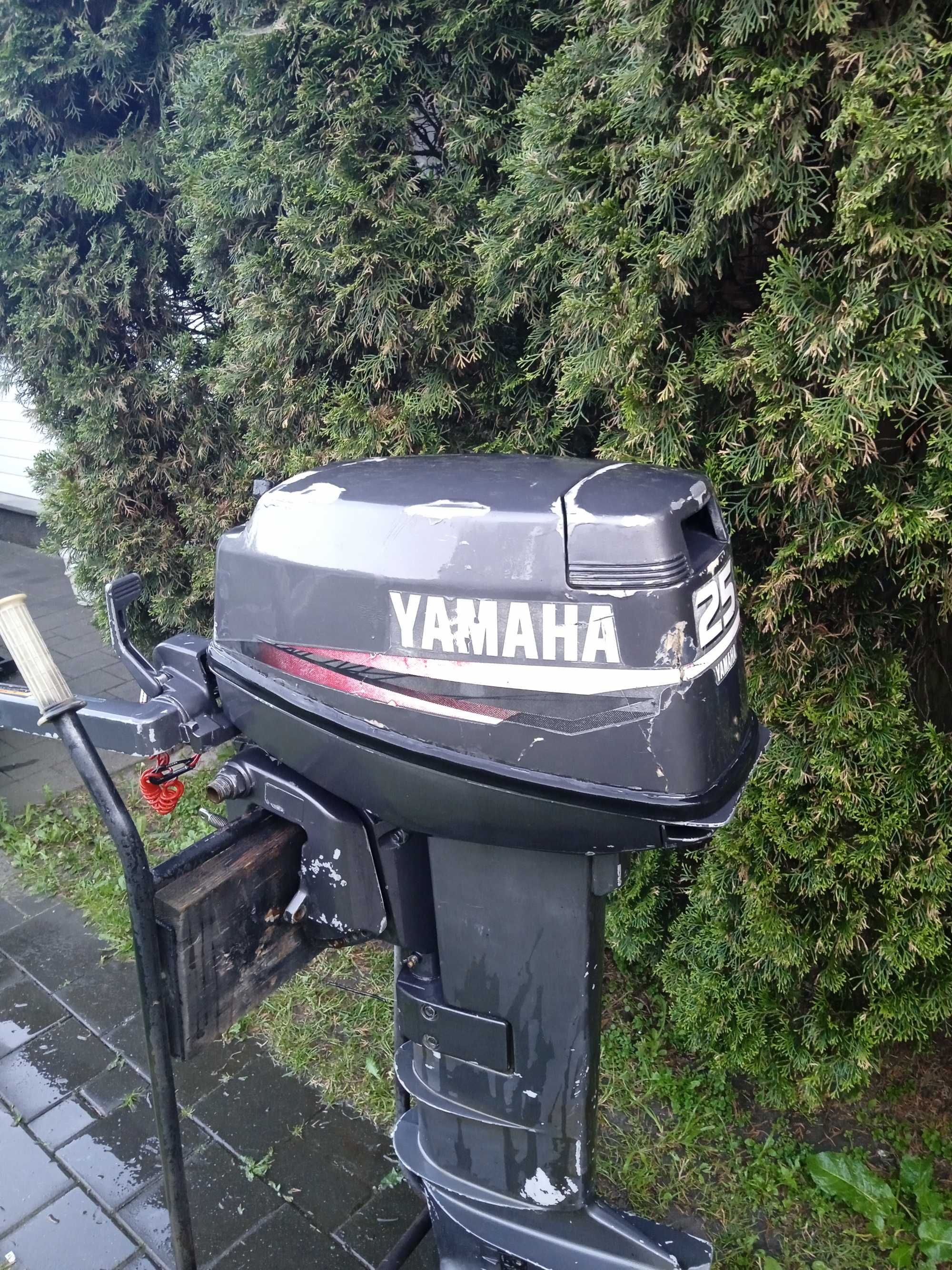 silnik zaburtowy Yamaha 25 rozrusznik