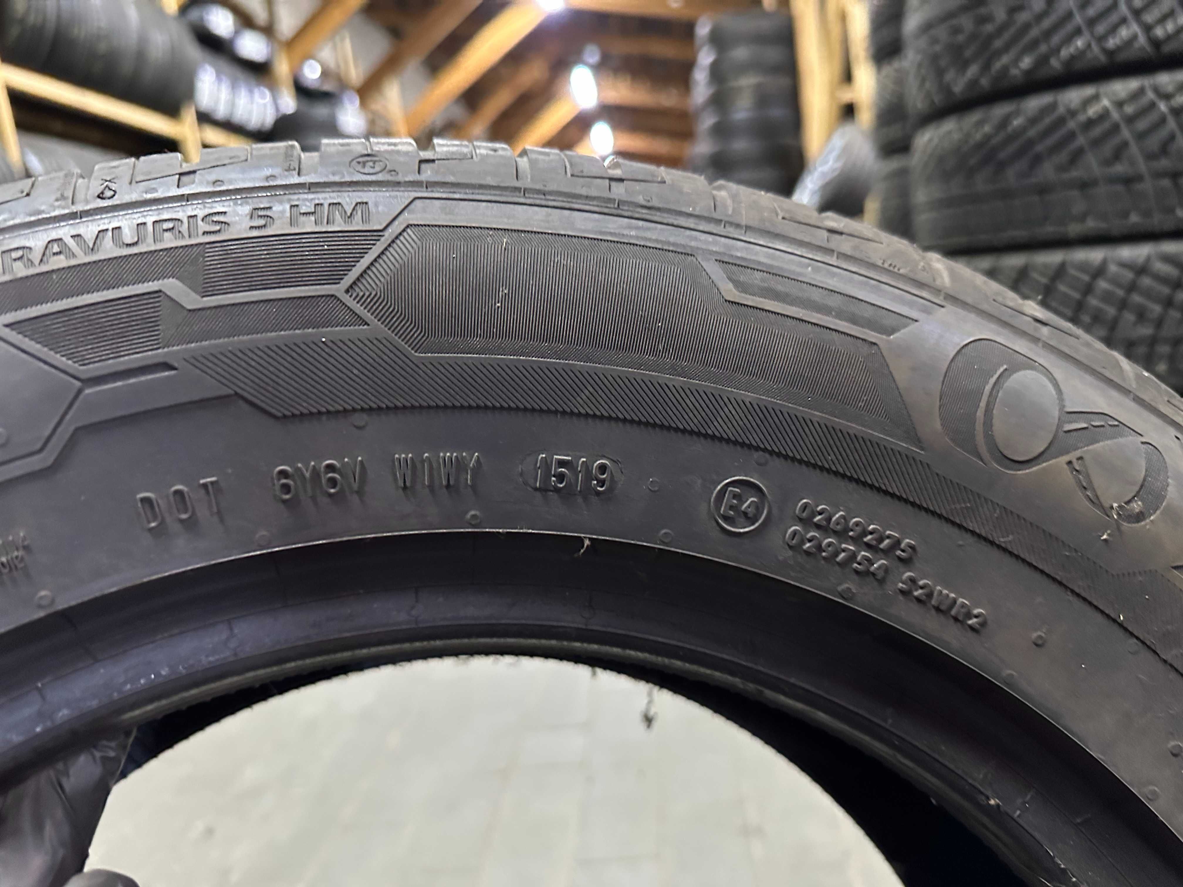 літні шини 215/65R16 Barum Bravuris 5 HM 6.5-7.5mm комп.