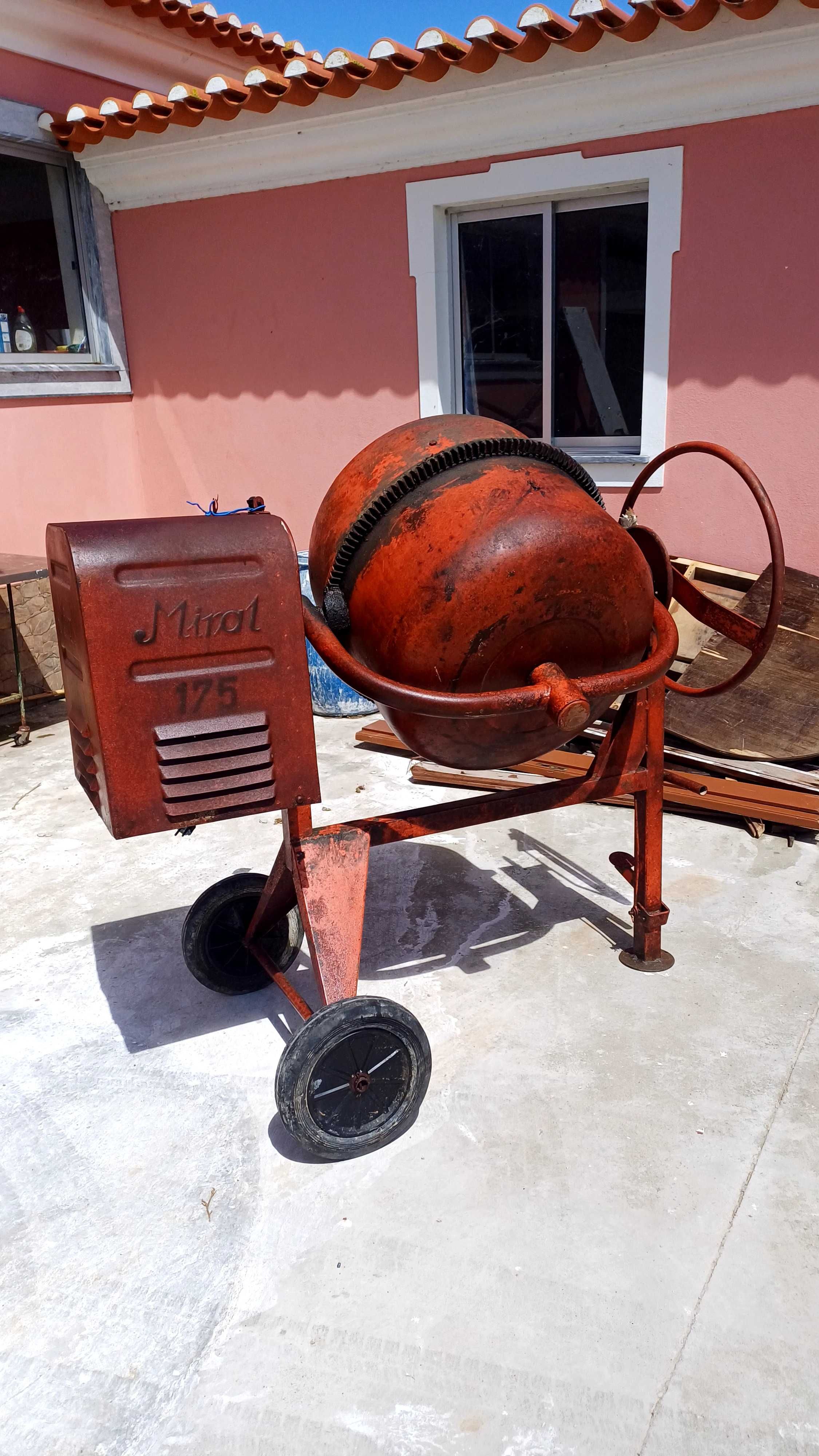 Betoneira Miral 175L