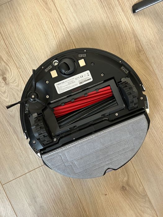 Робот-пилосос миючий Roborock S8