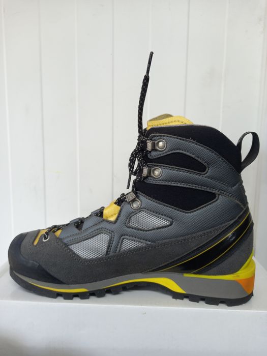 Buty trekkingowe górskie raki półautomatyczne Scarpa Rebel Lite GTX 38