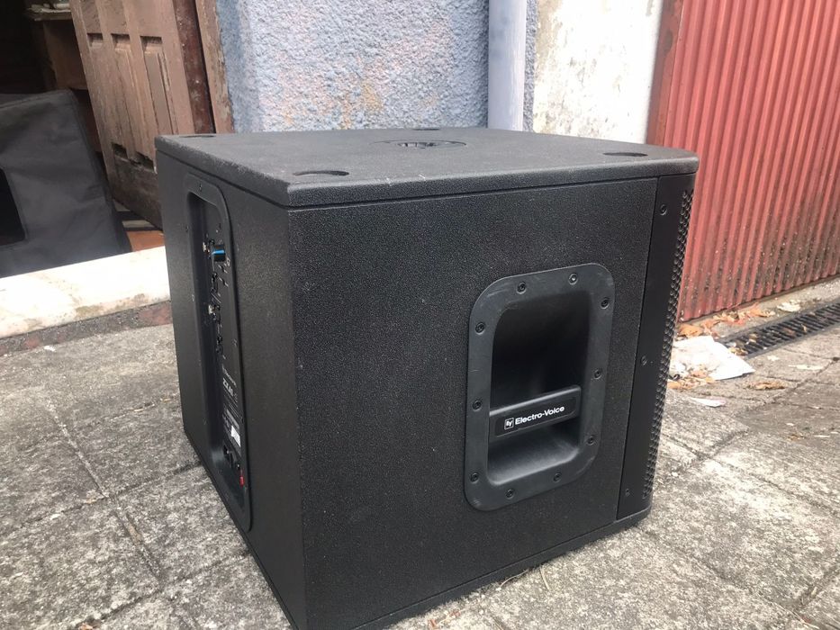 Colunas sub grave 12" Electrovoice