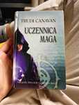 Uczennica Maga prequel trylogii czarnego maga Trudi Canavan