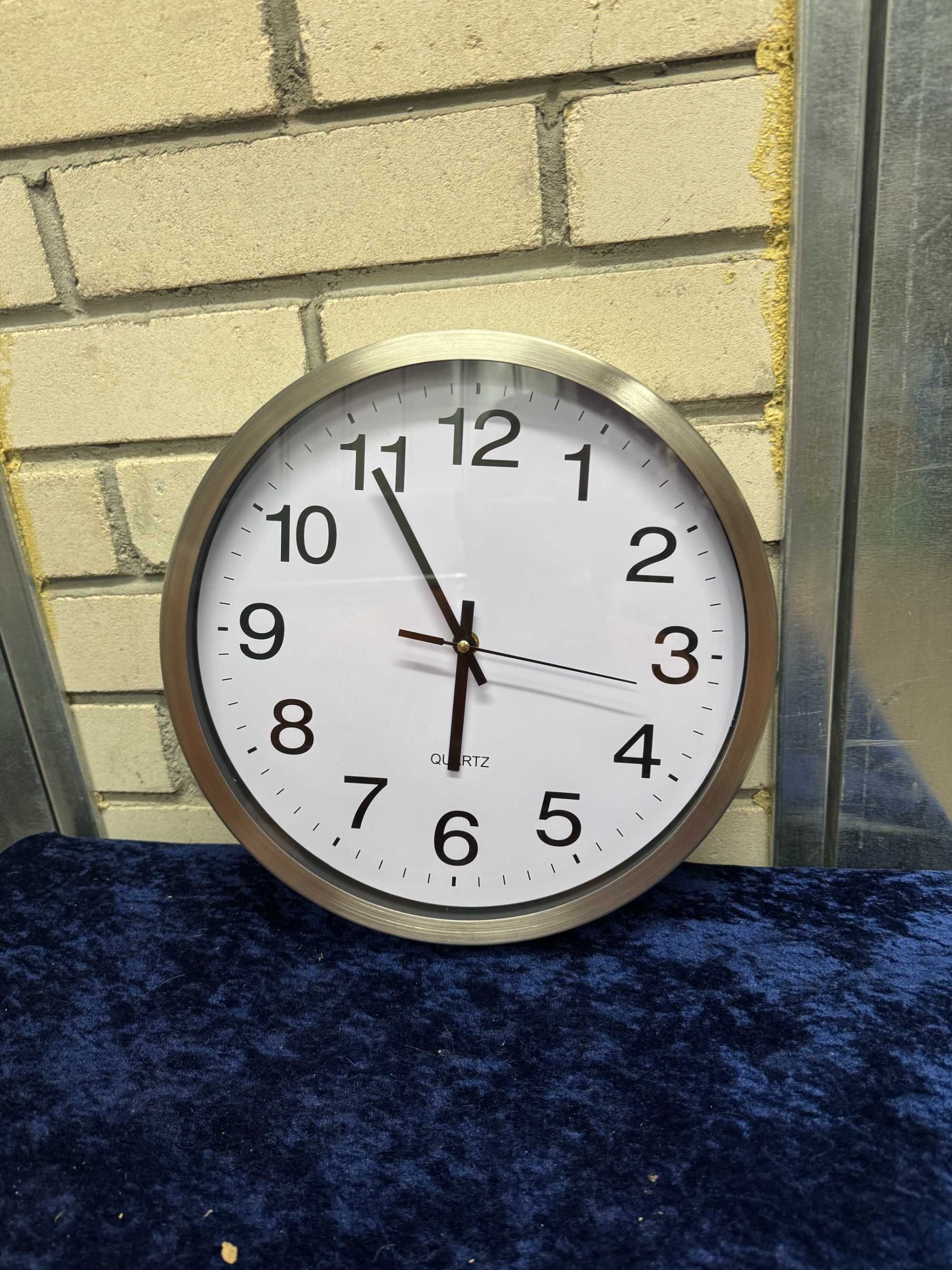 KLASYCZNY ZEGAR Ścienny WYRAŹNY Solidny do KUCHNI SALONU na ścianę30cm