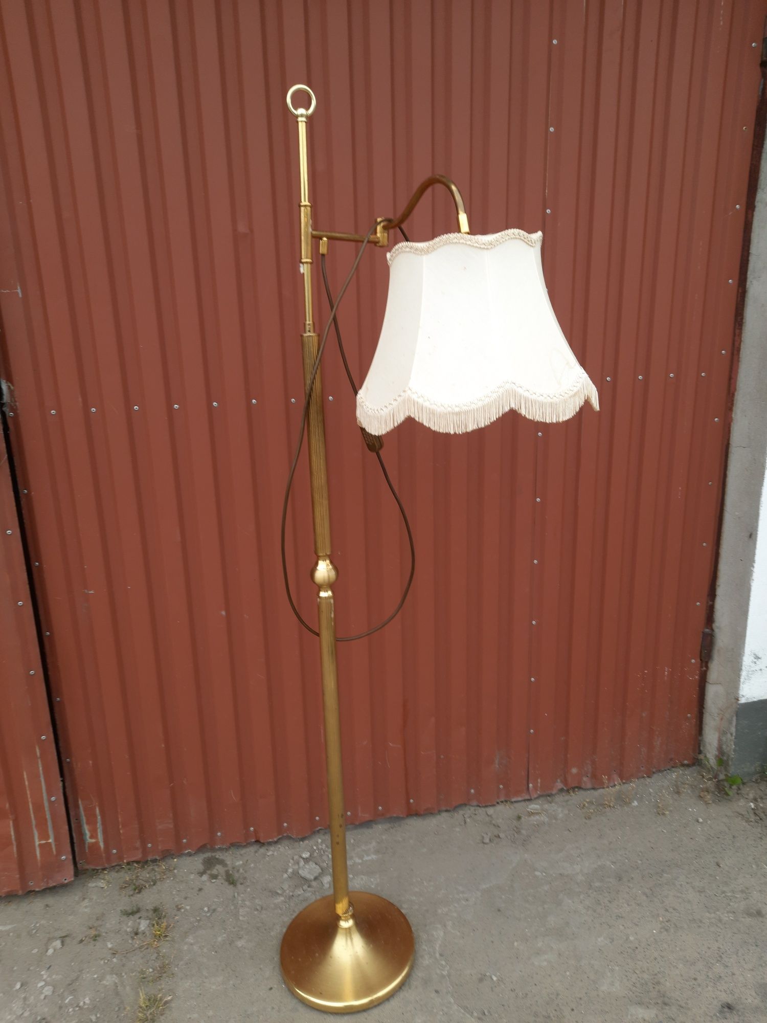 Lampa stojąca mosiężna