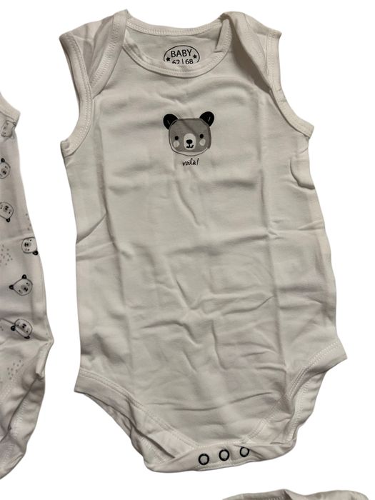 Nowe body dziecięce 4-pak rozmiar 62/68 nr.6890