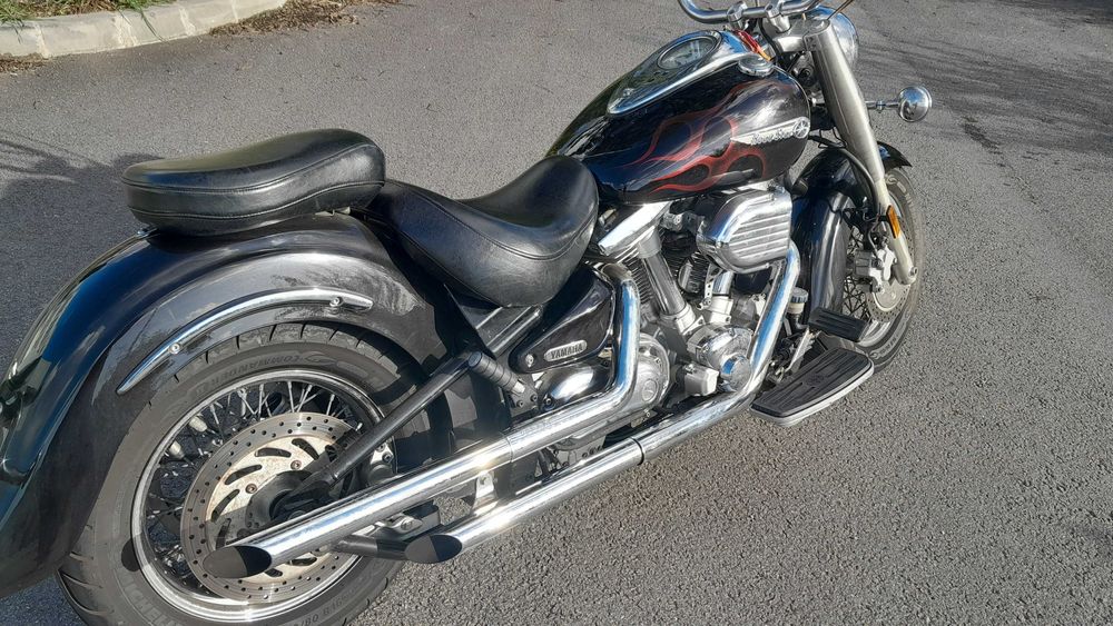 Vende-se Yamaha XV 1600