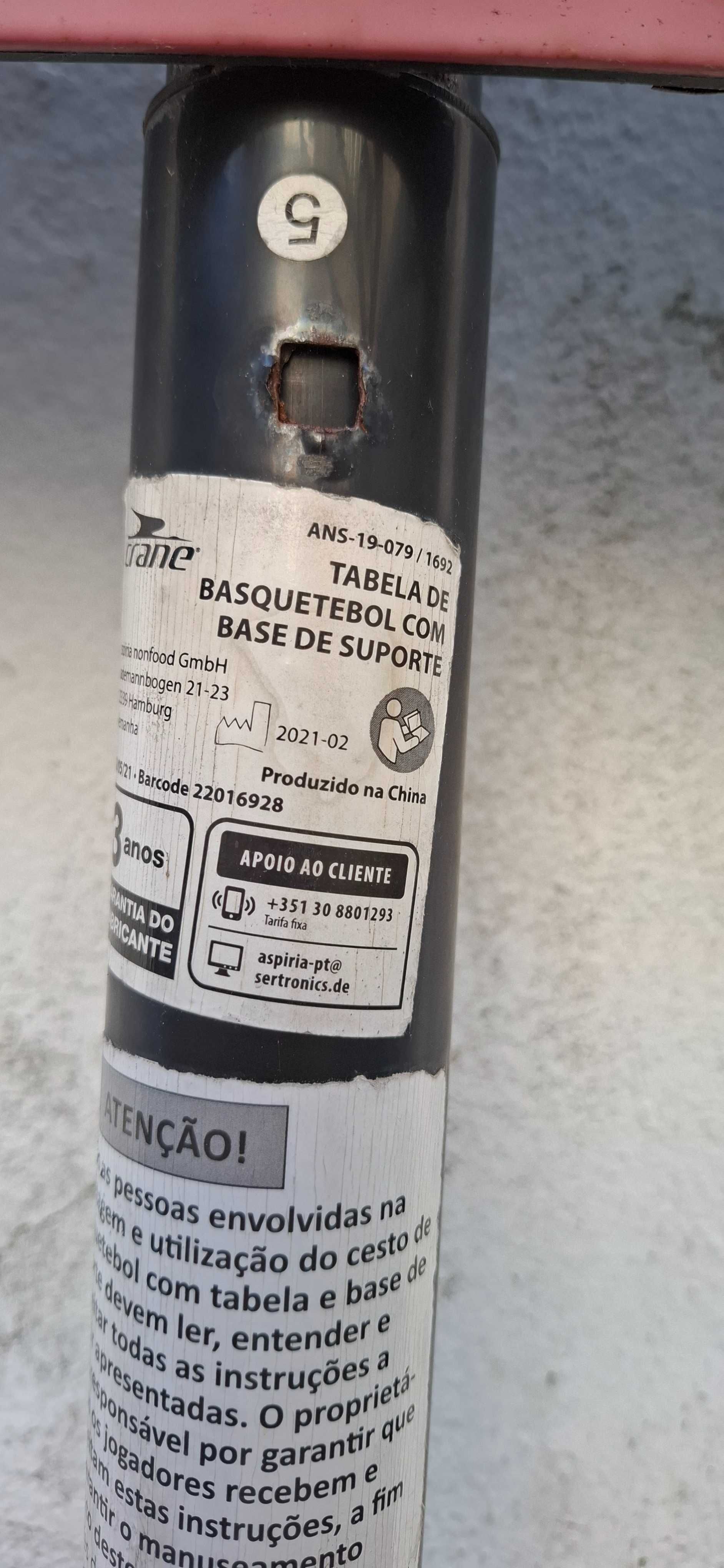 Tabelas de Basquetebol com Pé