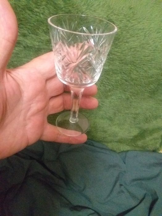 Фужеры хрустальные.