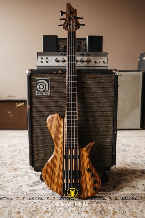 Lutnicza Gitara Basowa Krzysztof Kania