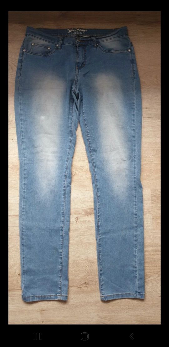 Damskie jeansy John Baner  rozmiar M