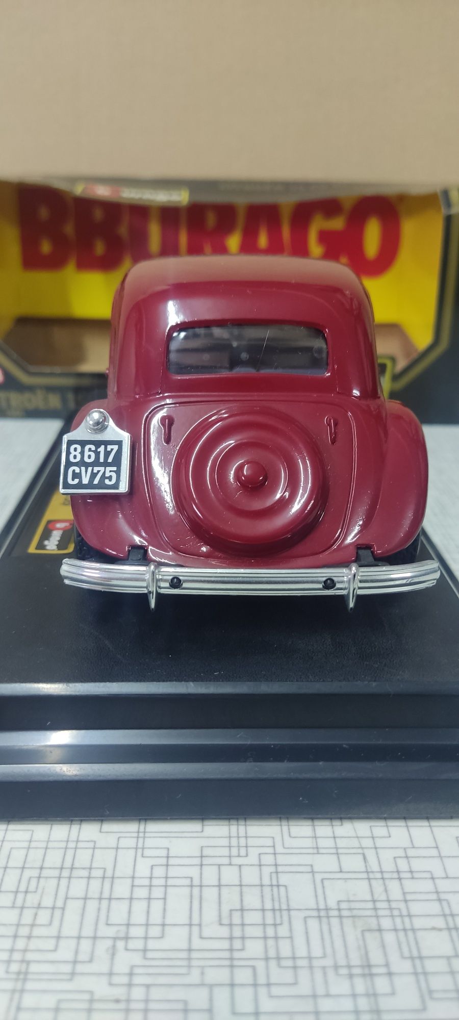 Carro CITRÖEN 15CV TA.1938 -Escala 1/24 -burago.