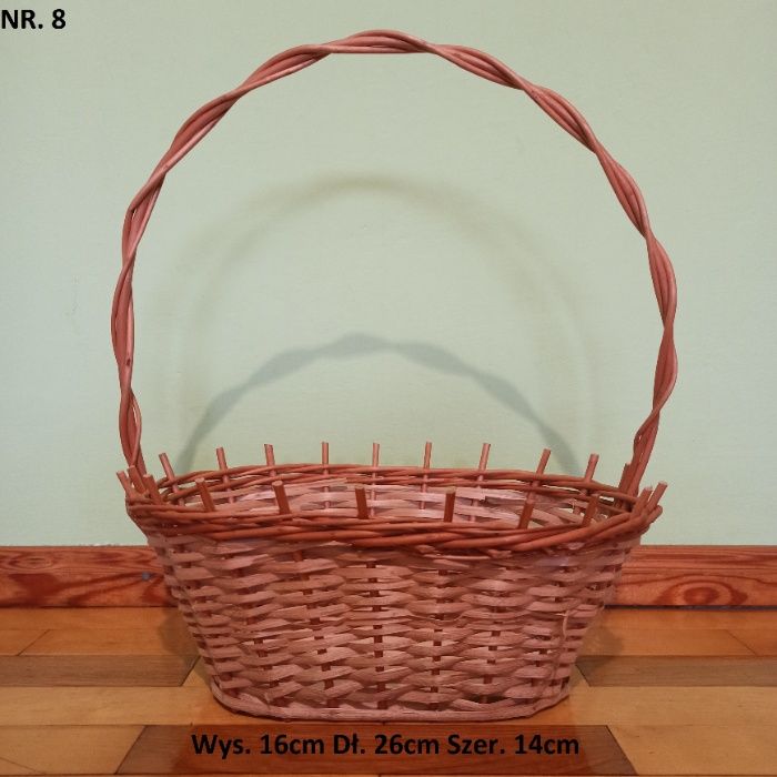 Kosze wiklinowe, idealne na kwiaty lub upominki różne rodzaje.