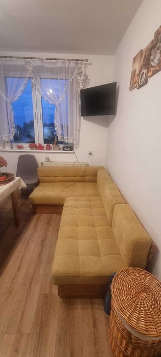 Naroznik z funkcja spania