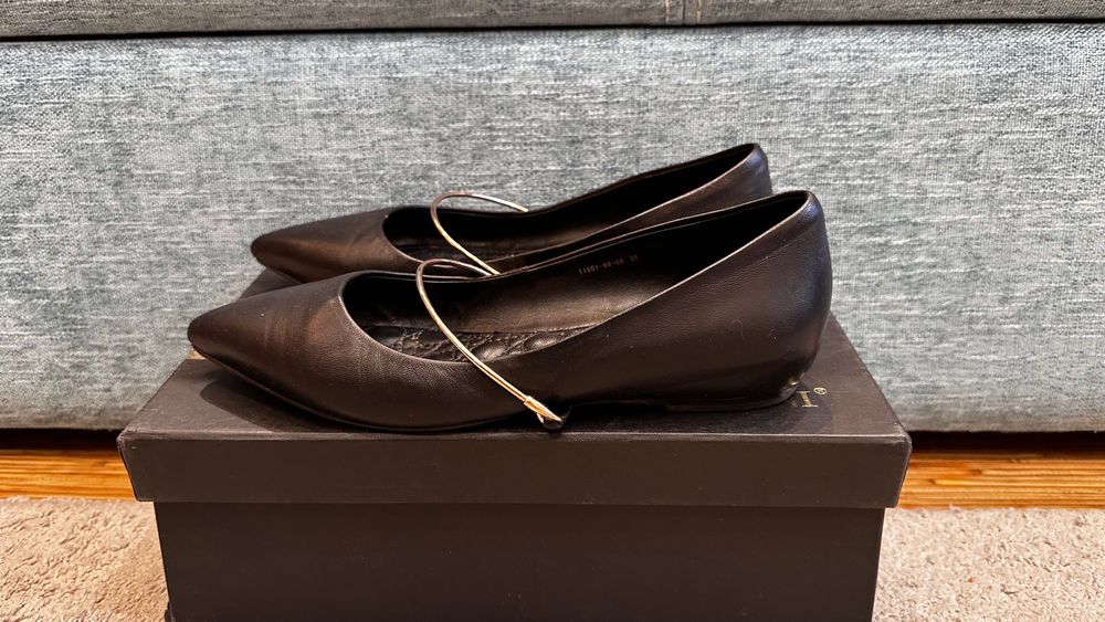 Балетки шкіряні Basconi