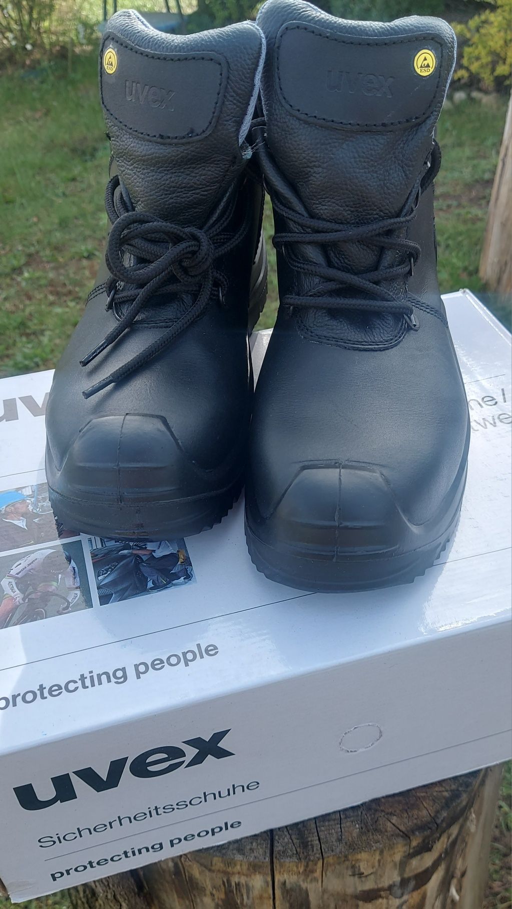 Buty robocze uvex rozm.40