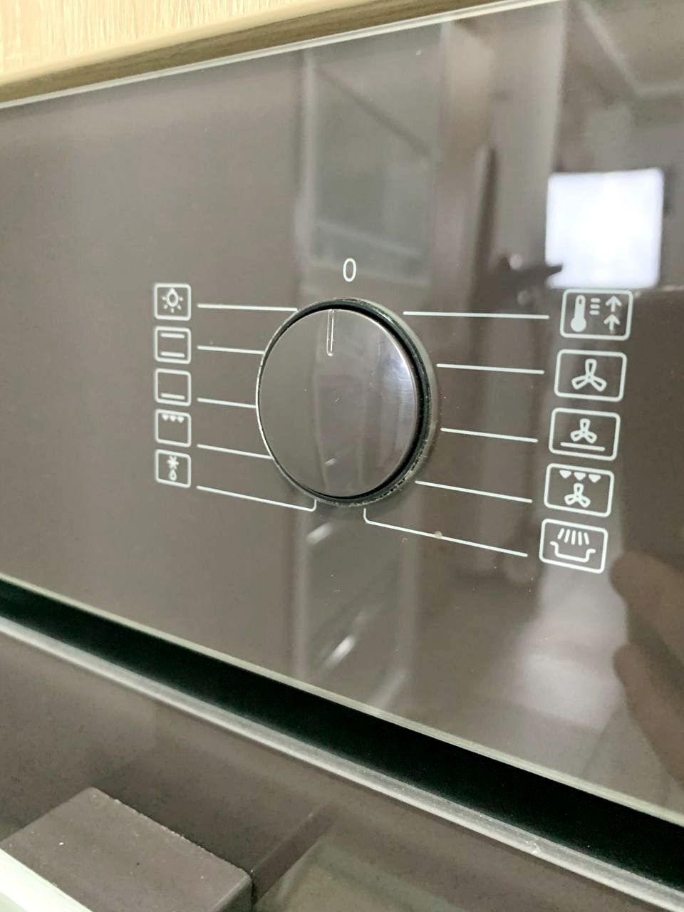 Духова шафа Miele H 2663 B