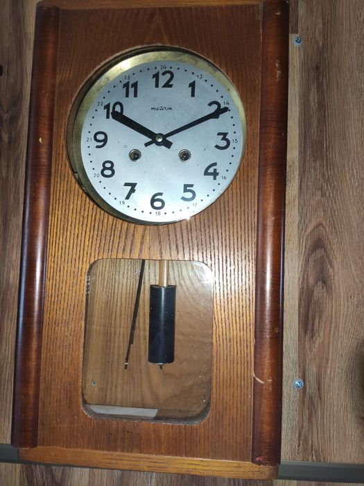Zegar METRON stary