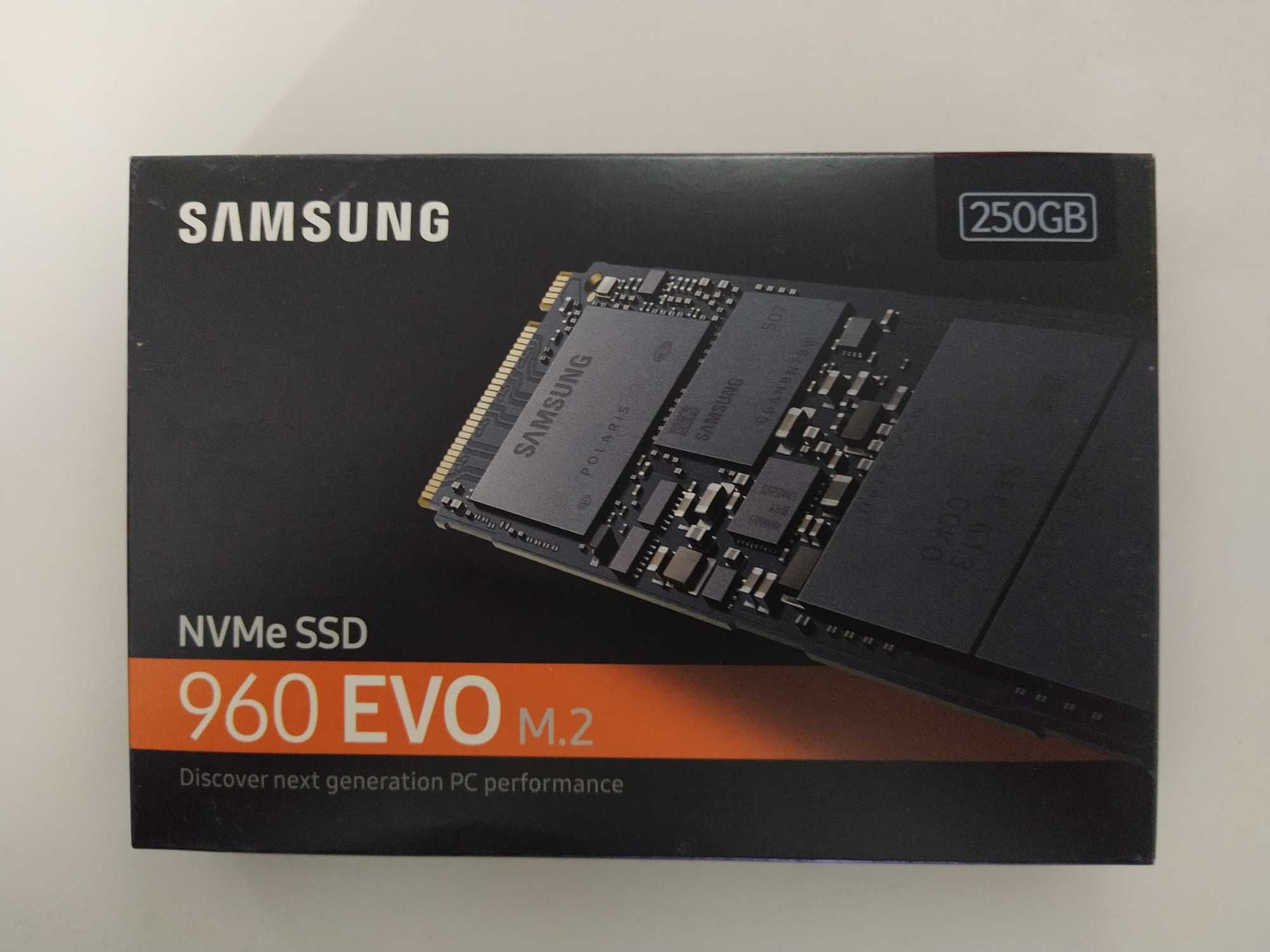 Samsung NVMe SSD 960 EVO  M.2 250GB