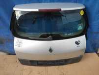 Кришка багажника Renault scenic 03-06р 7751474296 ляда Рено сценік