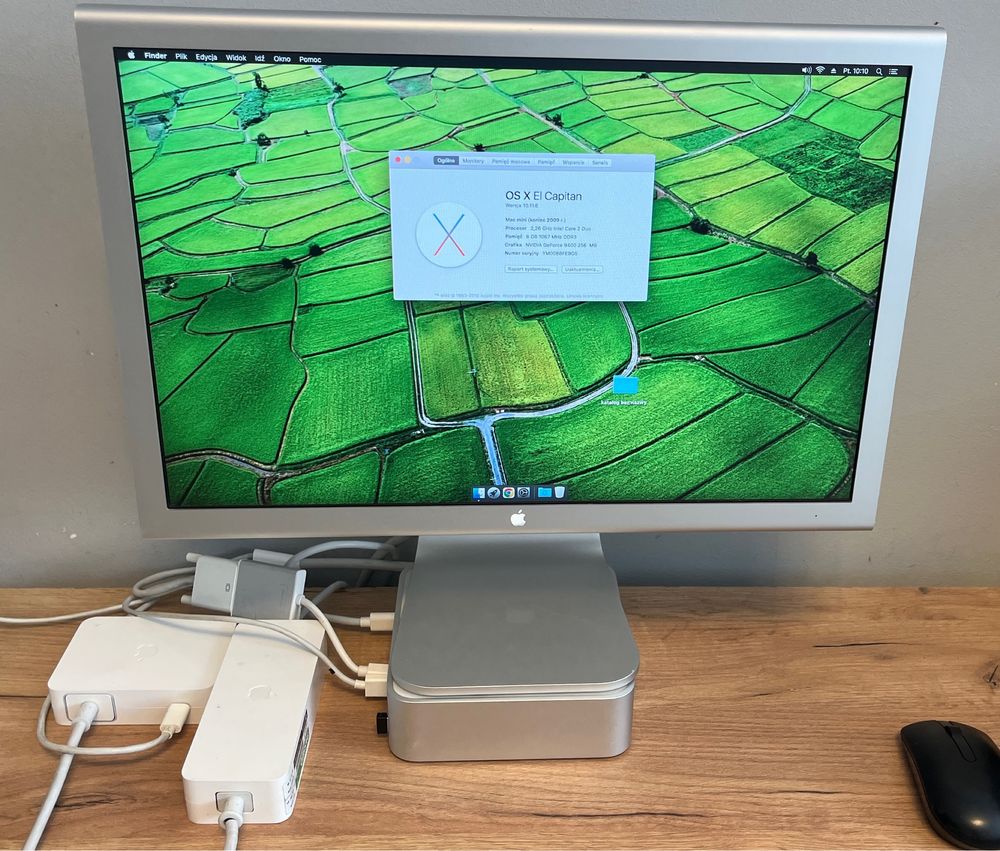 Mac Mini 2009r 8/256GB + monitor