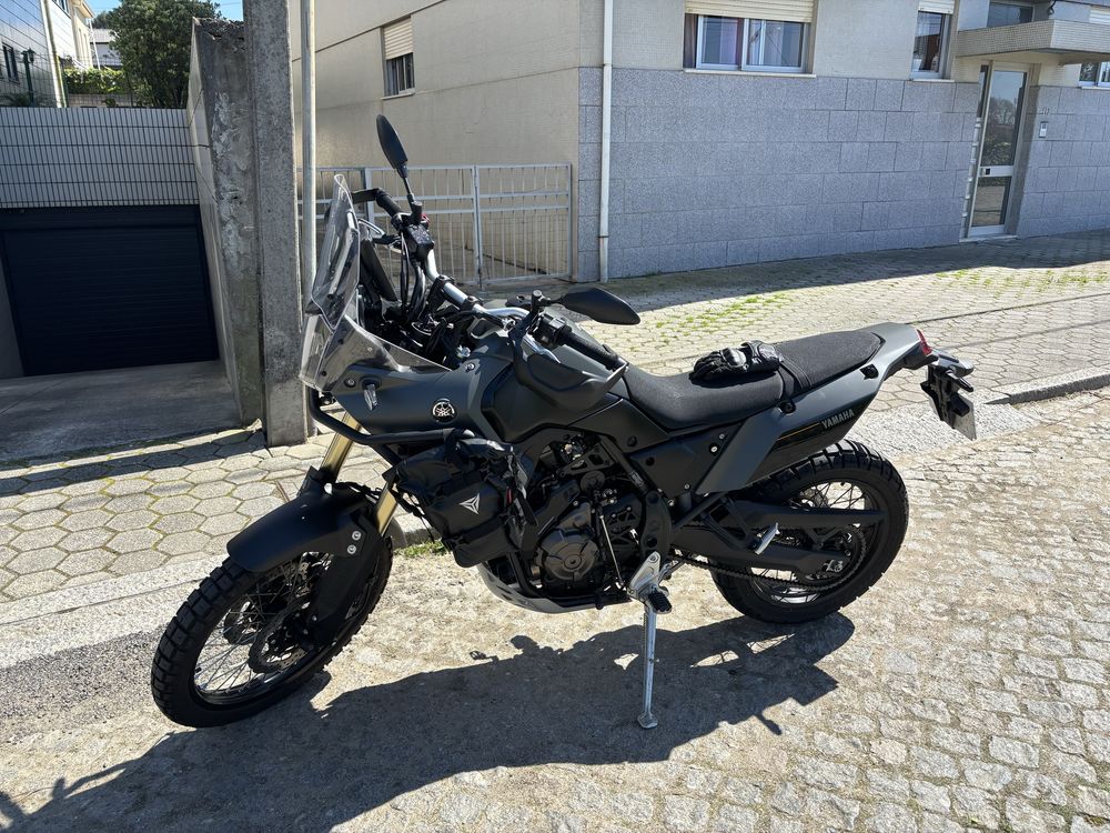 Tenere 700 como nova